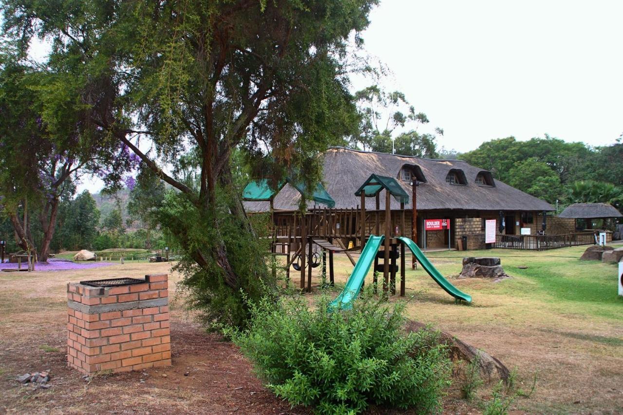 Gooderson Leisure Natal Spa Self Catering And Timeshare Resort Paulpietersburg Exteriör bild