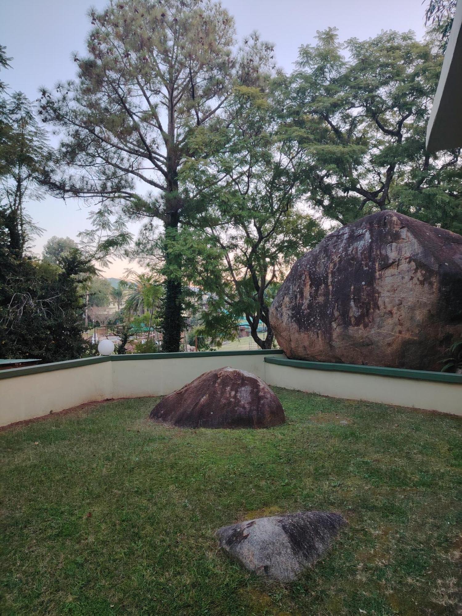 Gooderson Leisure Natal Spa Self Catering And Timeshare Resort Paulpietersburg Exteriör bild